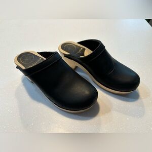 Sven clogs Black leather